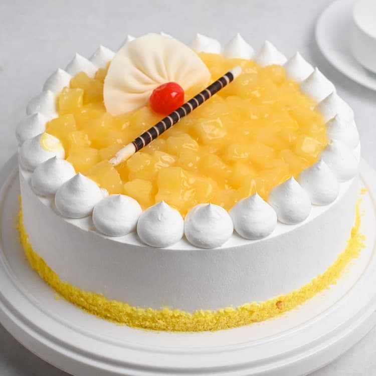 Pineapple Cream Cake